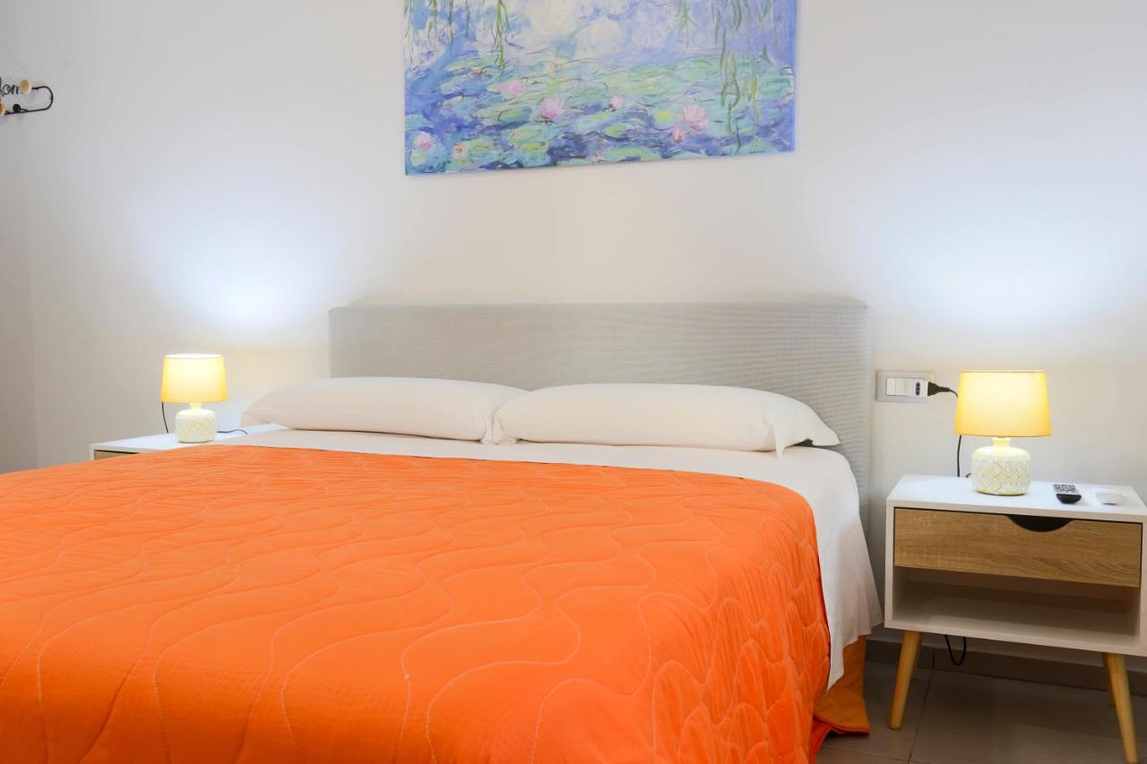 Le Stanze Di Mami Leilighet Salerno Eksteriør bilde